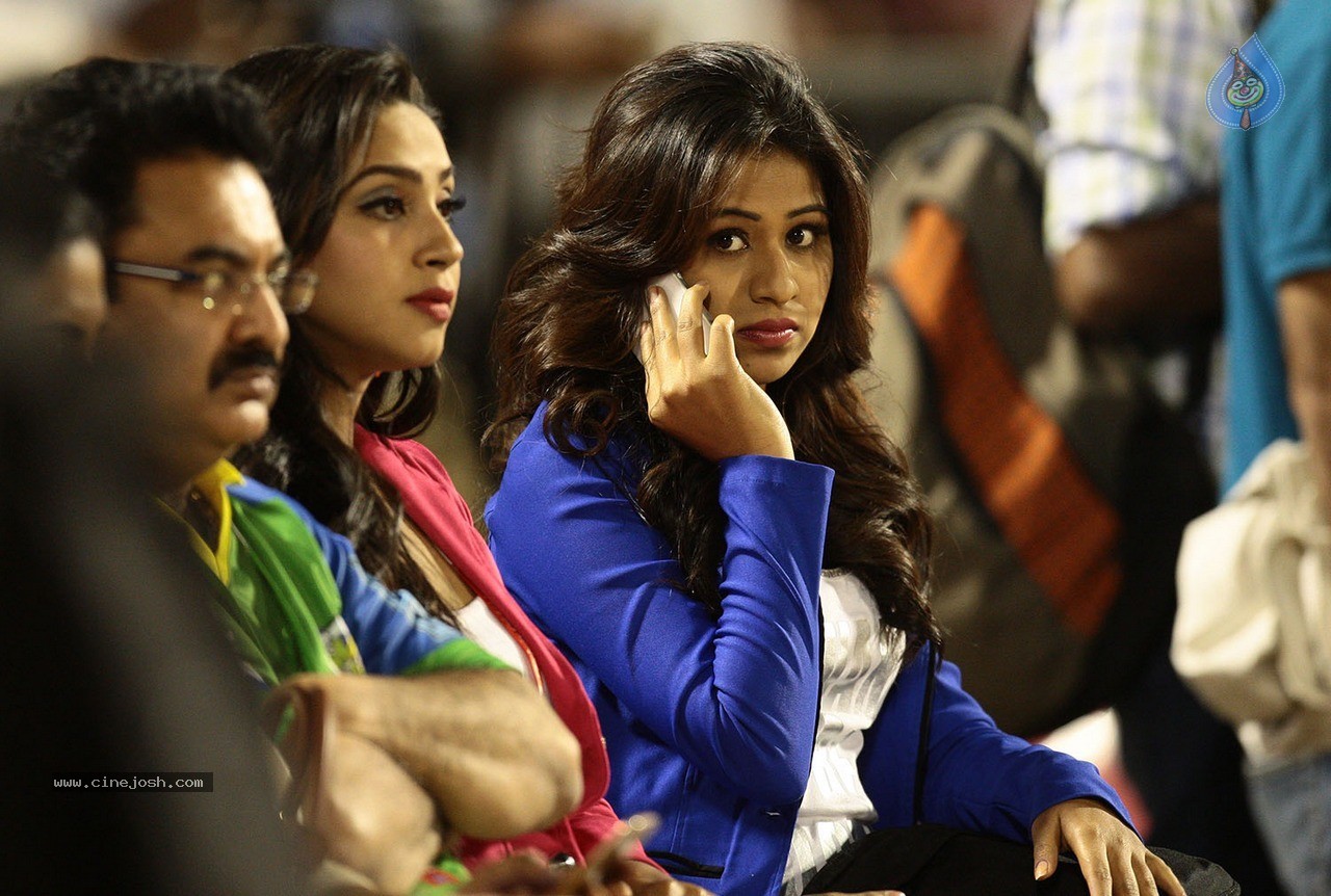 CCL 5 Kerala Strikers Vs Veer Marathi Match Photos - 8 / 80 photos