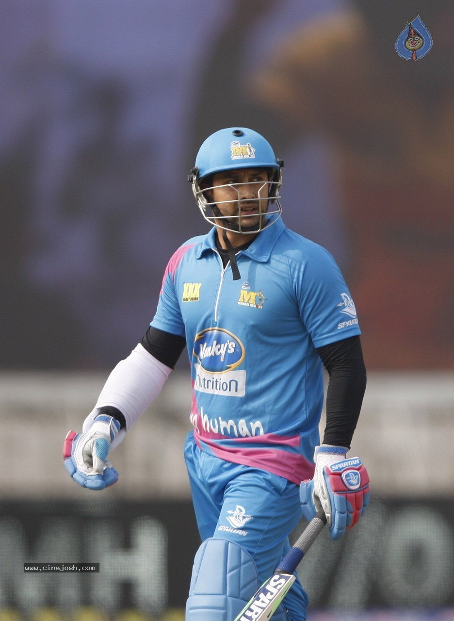 CCL 5 Mumbai Heroes Vs Chennai Rhinos Match Photos - 71 / 146 photos