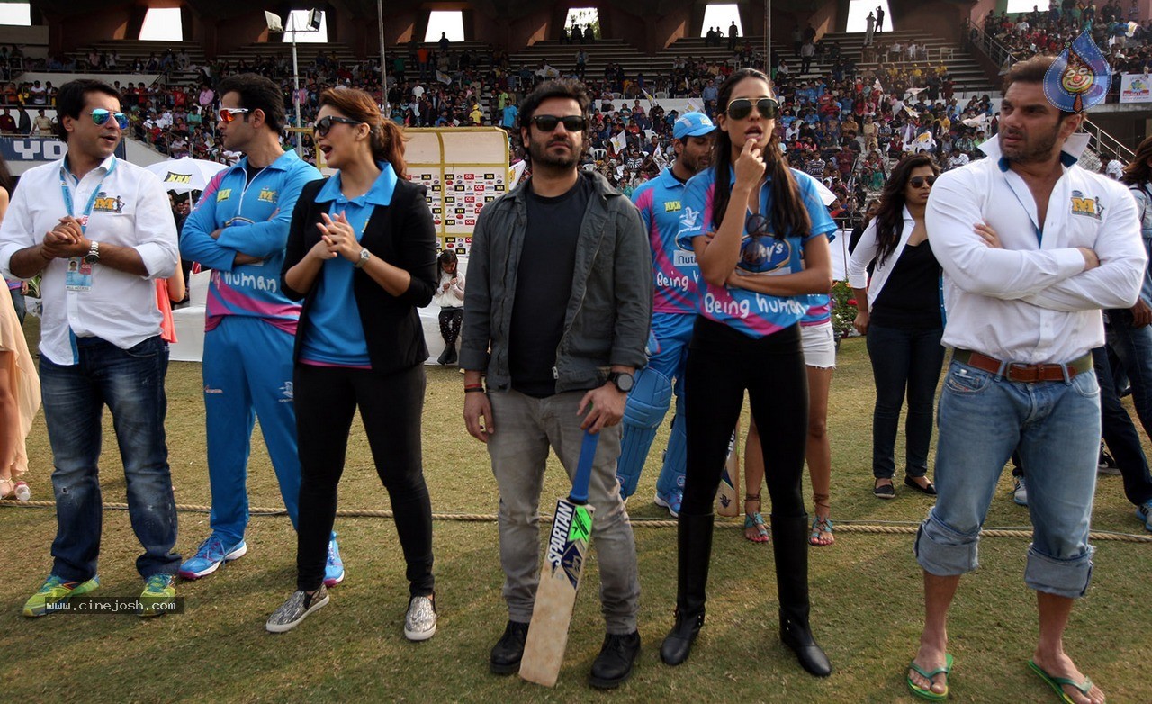 CCL 5 Mumbai Heroes Vs Chennai Rhinos Match Photos - 82 / 146 photos