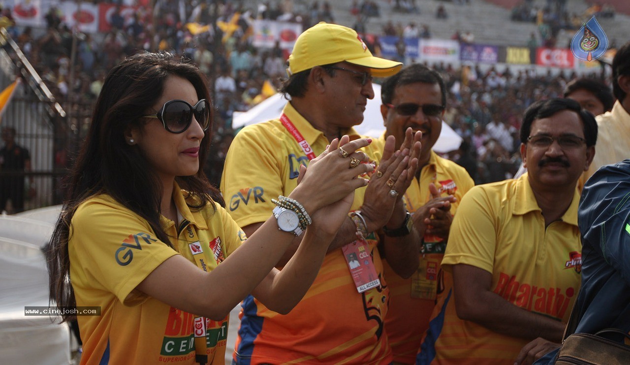 CCL 5 Mumbai Heroes Vs Chennai Rhinos Match Photos - 89 / 146 photos