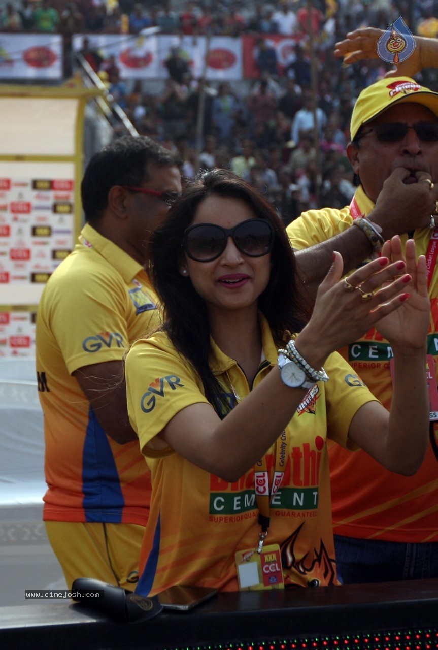 CCL 5 Mumbai Heroes Vs Chennai Rhinos Match Photos - 97 / 146 photos