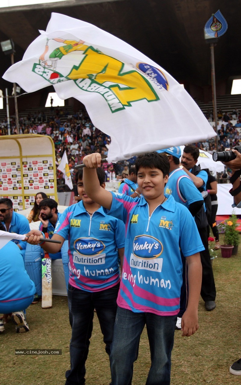 CCL 5 Mumbai Heroes Vs Chennai Rhinos Match Photos - 118 / 146 photos
