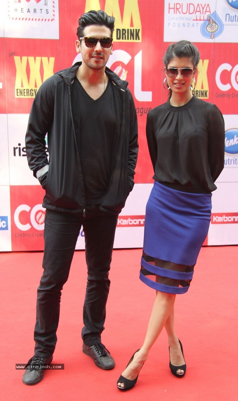 CCL 5 Mumbai Heroes Vs Veer Marathi Match - 45 / 83 photos