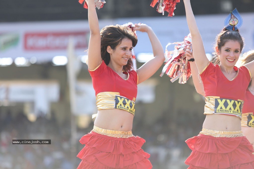 CCL 5 Telugu Warriors vs Karnataka Bulldozers Match Photos - 5 / 178 photos