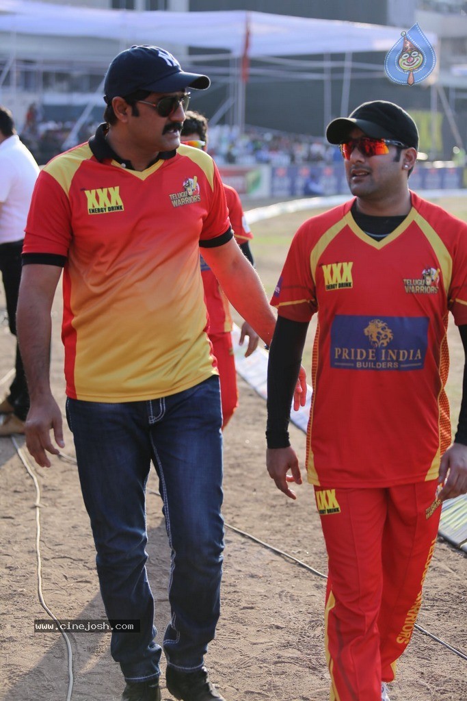 CCL 5 Telugu Warriors vs Karnataka Bulldozers Match Photos - 163 / 178 photos