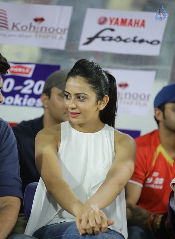 CCL 6 Karnataka Bulldozers Vs Telugu Warriors Final Match Photos - 7 / 122 photos