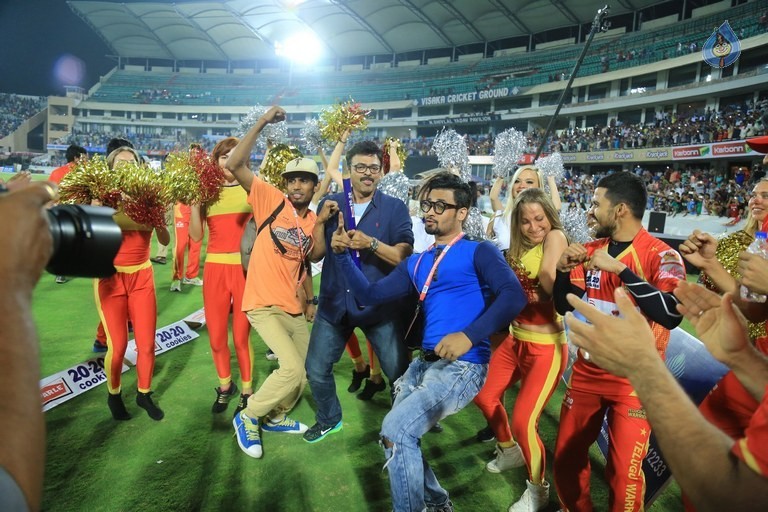 CCL 6 Karnataka Bulldozers Vs Telugu Warriors Final Match Photos - 94 / 122 photos