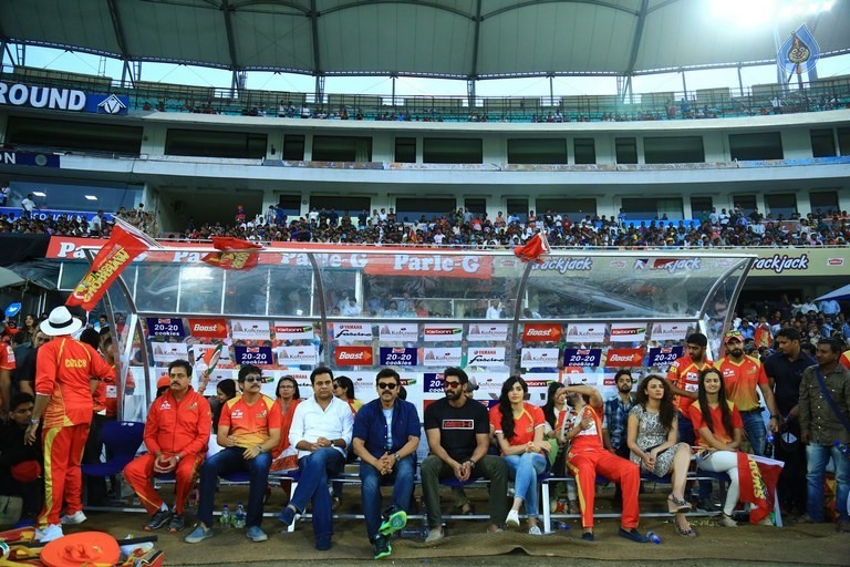 CCL 6 Karnataka Bulldozers Vs Telugu Warriors Final Match Photos - 98 / 122 photos
