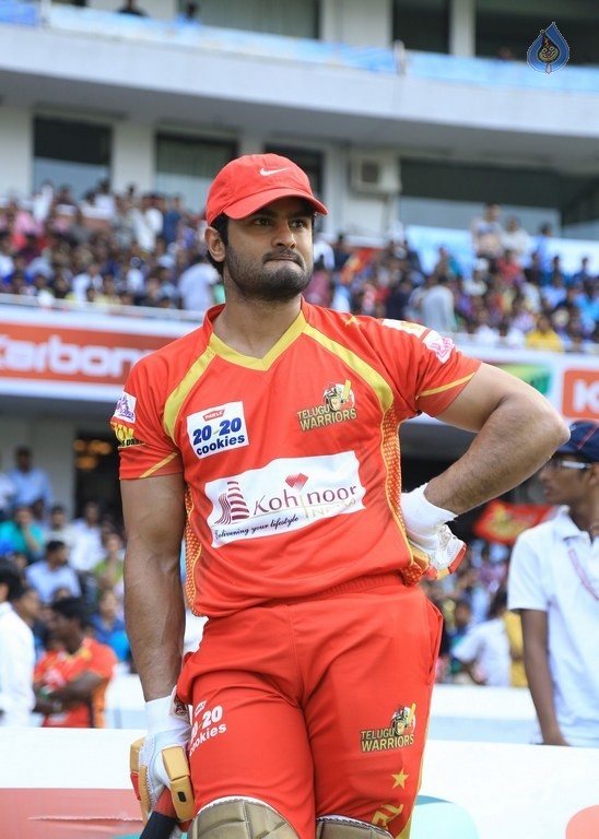 CCL 6 Karnataka Bulldozers Vs Telugu Warriors Final Match Photos - 107 / 122 photos