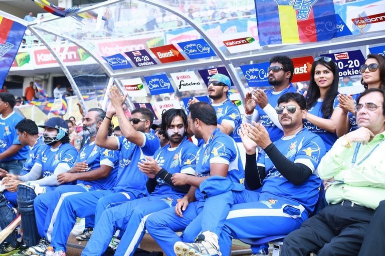 CCL 6 Karnataka Bulldozers Vs Telugu Warriors Final Match Photos - 118 / 122 photos