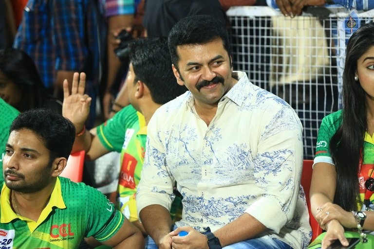 CCL 6 Kerala Strikers Vs Karnataka Bulldozers Match Photos - 45 / 51 photos