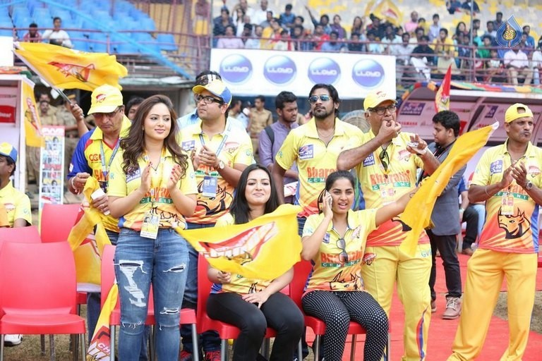 CCL 6 Telugu Warriors Vs Chennai Rhinos Match Photos - 102 / 126 photos