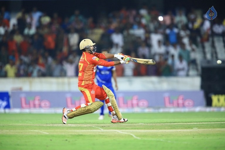 CCL 6 Telugu Warriors Vs Karnataka Bulldozers Match Photos - 3 / 63 photos