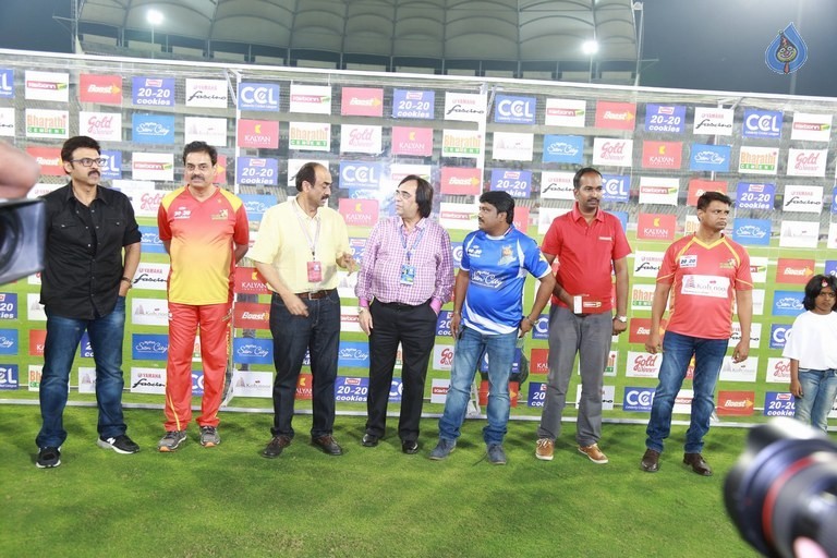 CCL 6 Telugu Warriors Vs Karnataka Bulldozers Match Photos - 8 / 63 photos