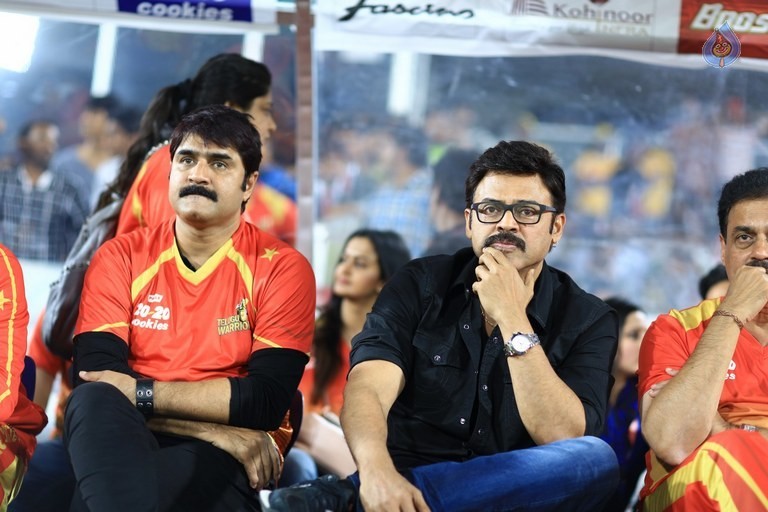 CCL 6 Telugu Warriors Vs Karnataka Bulldozers Match Photos - 30 / 63 photos