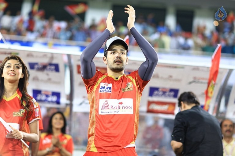 CCL 6 Telugu Warriors Vs Karnataka Bulldozers Match Photos - 57 / 63 photos