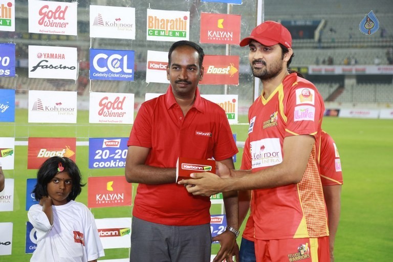 CCL 6 Telugu Warriors Vs Karnataka Bulldozers Match Photos - 60 / 63 photos