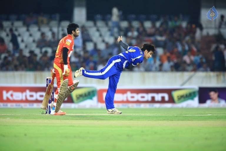 CCL 6 Telugu Warriors Vs Karnataka Bulldozers Match Photos - 62 / 63 photos