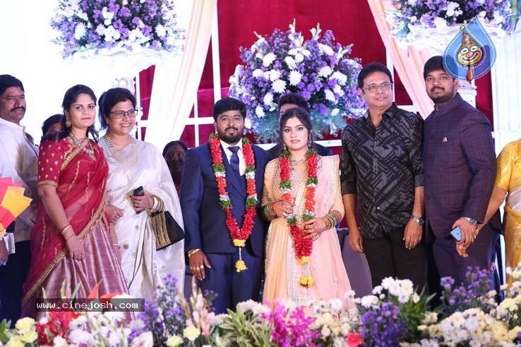 Celebraties at Praveen Kumar Yadav Wedding Reception - 14 / 39 photos