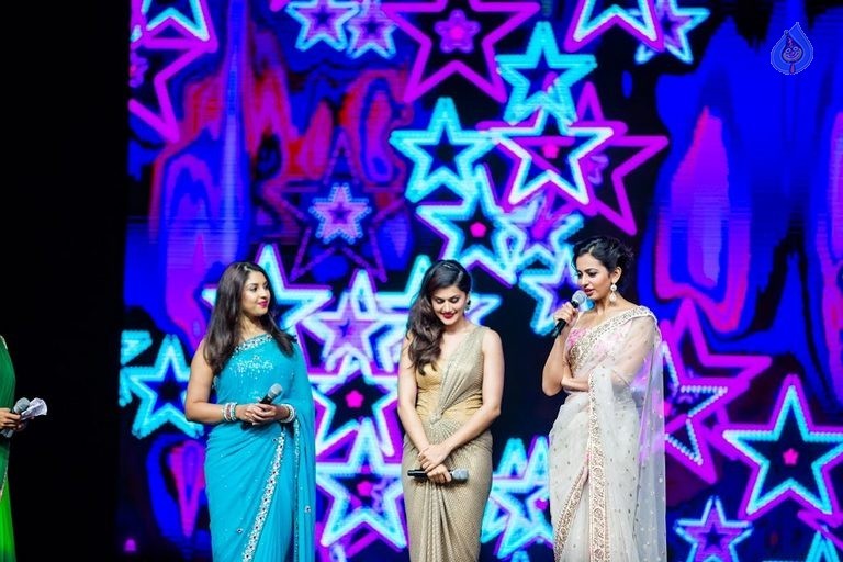 Celebrities at 20th TANA Mahasabhalu - 46 / 126 photos