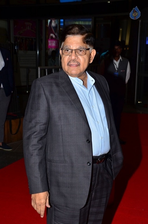 Celebrities at 64th Jio Filmfare Awards 2017 South 1 - 5 / 60 photos