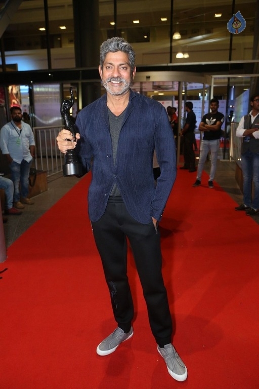 Celebrities at 64th Jio Filmfare Awards 2017 South 1 - 16 / 60 photos