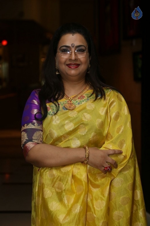 Celebrities at 64th Jio Filmfare Awards 2017 South 2 - 38 / 93 photos