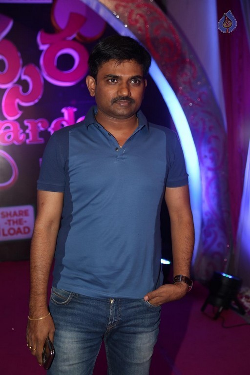 Celebrities at Apsara Awards 2016 - 24 / 105 photos