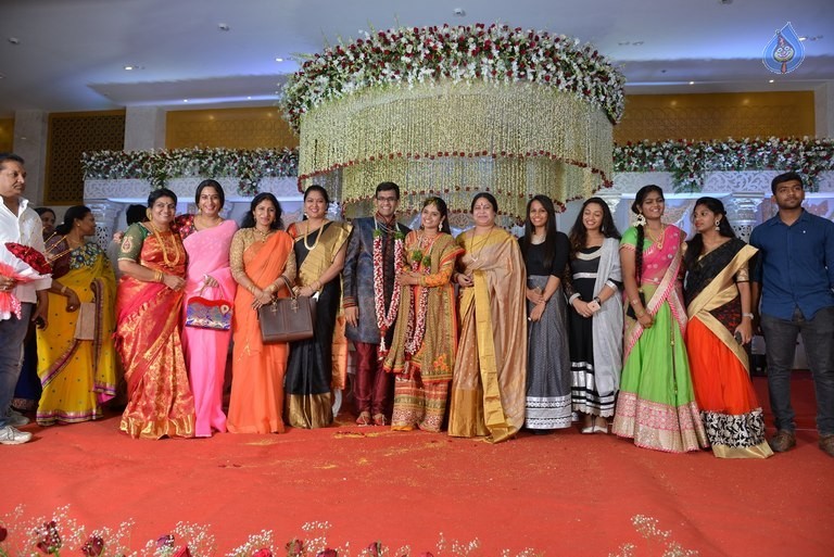Celebrities at Delhi Rajeswari Son Wedding Reception - 20 / 94 photos