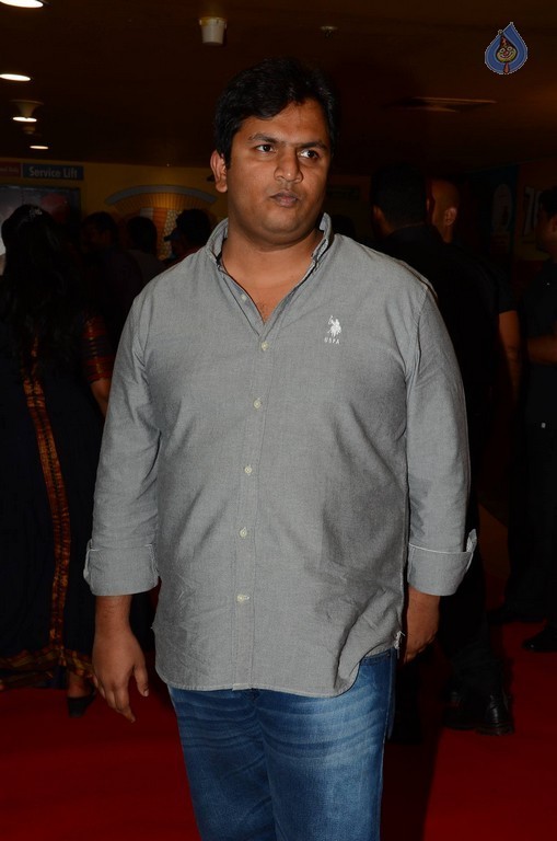 Celebrities at Devi Sri Prasad Live Show - 22 / 92 photos