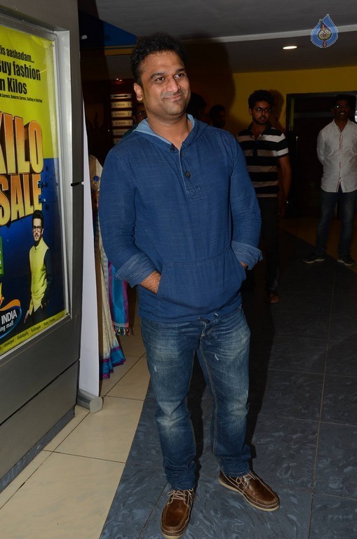 Celebrities at Devi Sri Prasad Live Show - 52 / 92 photos