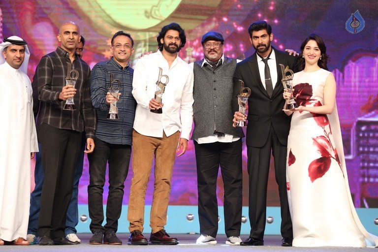 Celebrities at Gama Awards 2015 - 49 / 72 photos