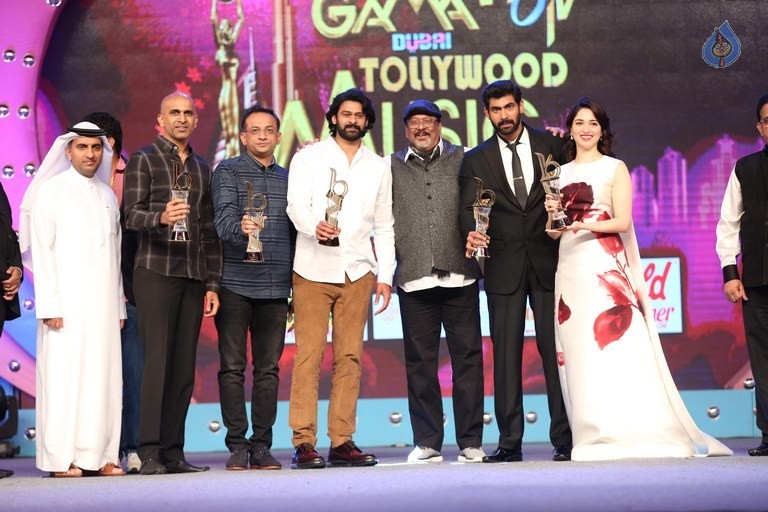 Celebrities at Gama Awards 2015 - 52 / 72 photos