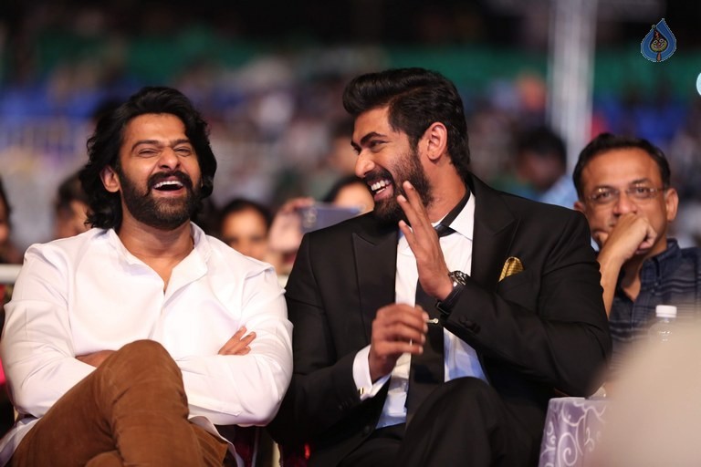 Celebrities at Gama Awards 2015 - 61 / 72 photos