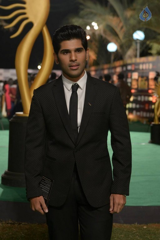 Celebrities at IIFA Utsavam Awards 2016 - 100 / 101 photos