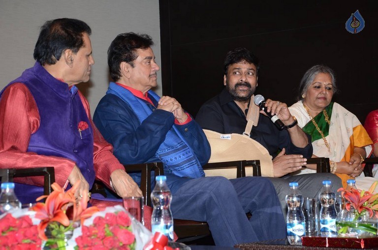 Celebrities at Khamosh Book Launch - 5 / 107 photos