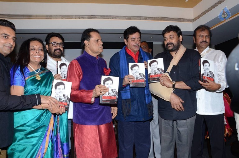 Celebrities at Khamosh Book Launch - 7 / 107 photos
