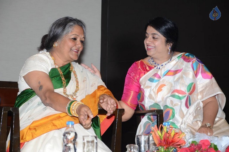 Celebrities at Khamosh Book Launch - 23 / 107 photos