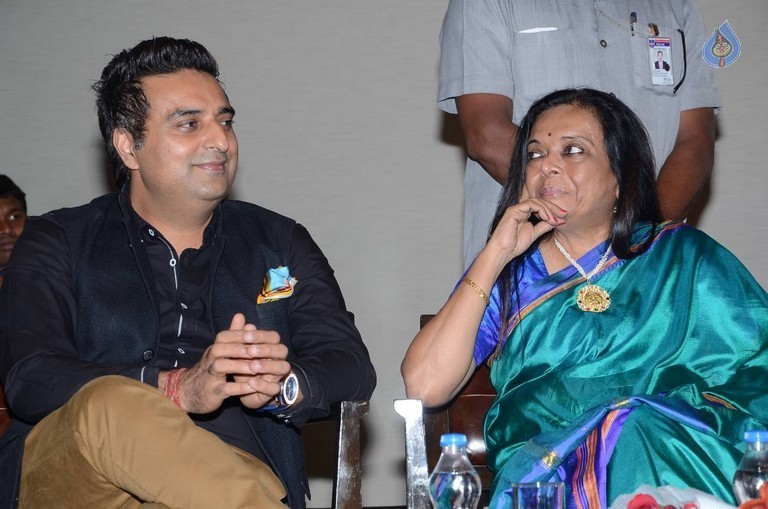 Celebrities at Khamosh Book Launch - 87 / 107 photos