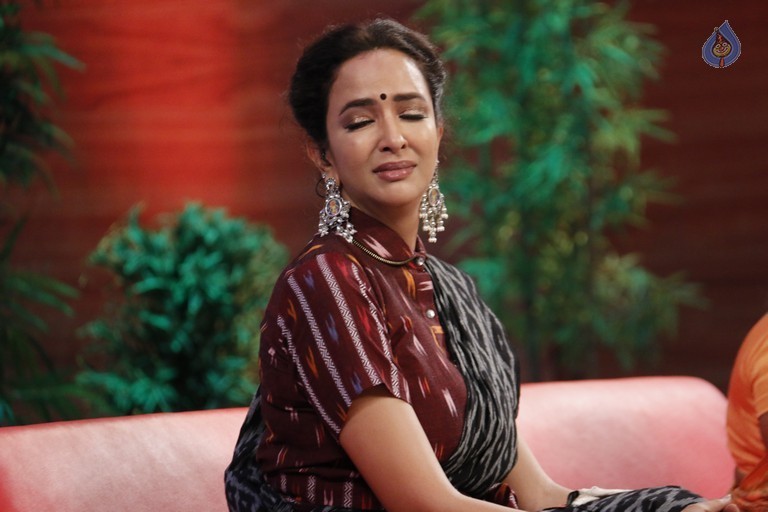 Celebrities at Memu Saitam 2016 - 70 / 124 photos