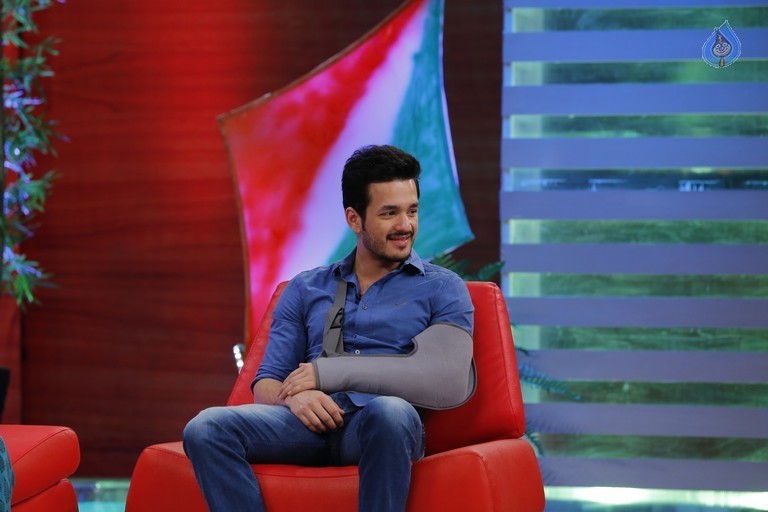 Celebrities at Memu Saitam 2016 - 98 / 124 photos