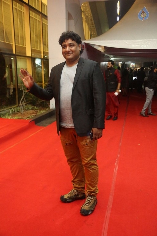 Celebrities at Mirchi Music Awards 1 - 18 / 64 photos