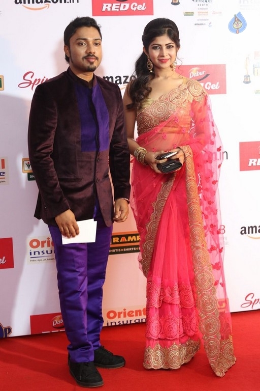 Celebrities at Mirchi Music Awards 1 - 39 / 64 photos