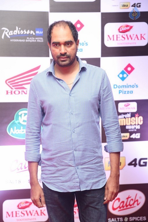 Celebrities at Mirchi Music Awards 1 - 22 / 56 photos