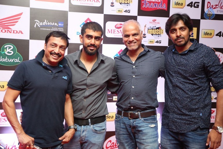 Celebrities at Mirchi Music Awards 1 - 24 / 56 photos