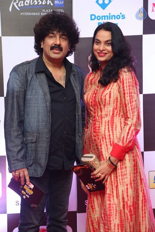 Celebrities at Mirchi Music Awards 1 - 28 / 56 photos