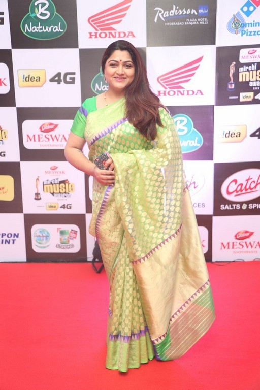Celebrities at Mirchi Music Awards 1 - 43 / 56 photos