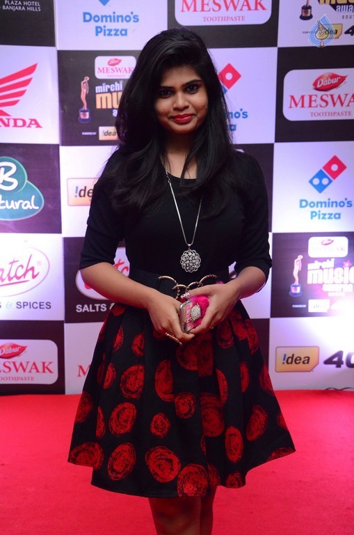 Celebrities at Mirchi Music Awards 2 - 9 / 60 photos