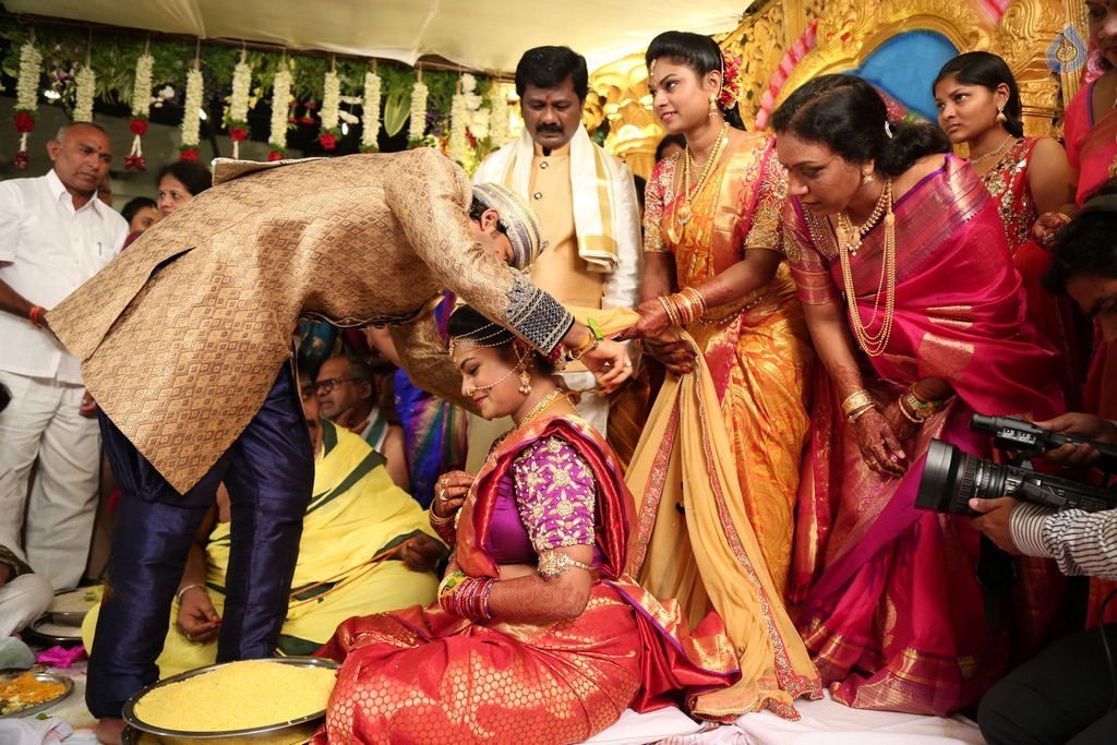 Celebrities at Raghavendra Reddy Daughter Wedding Photos - 47 / 58 photos