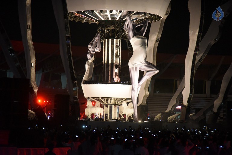 Celebrities at Sensation Dance Event - 26 / 37 photos